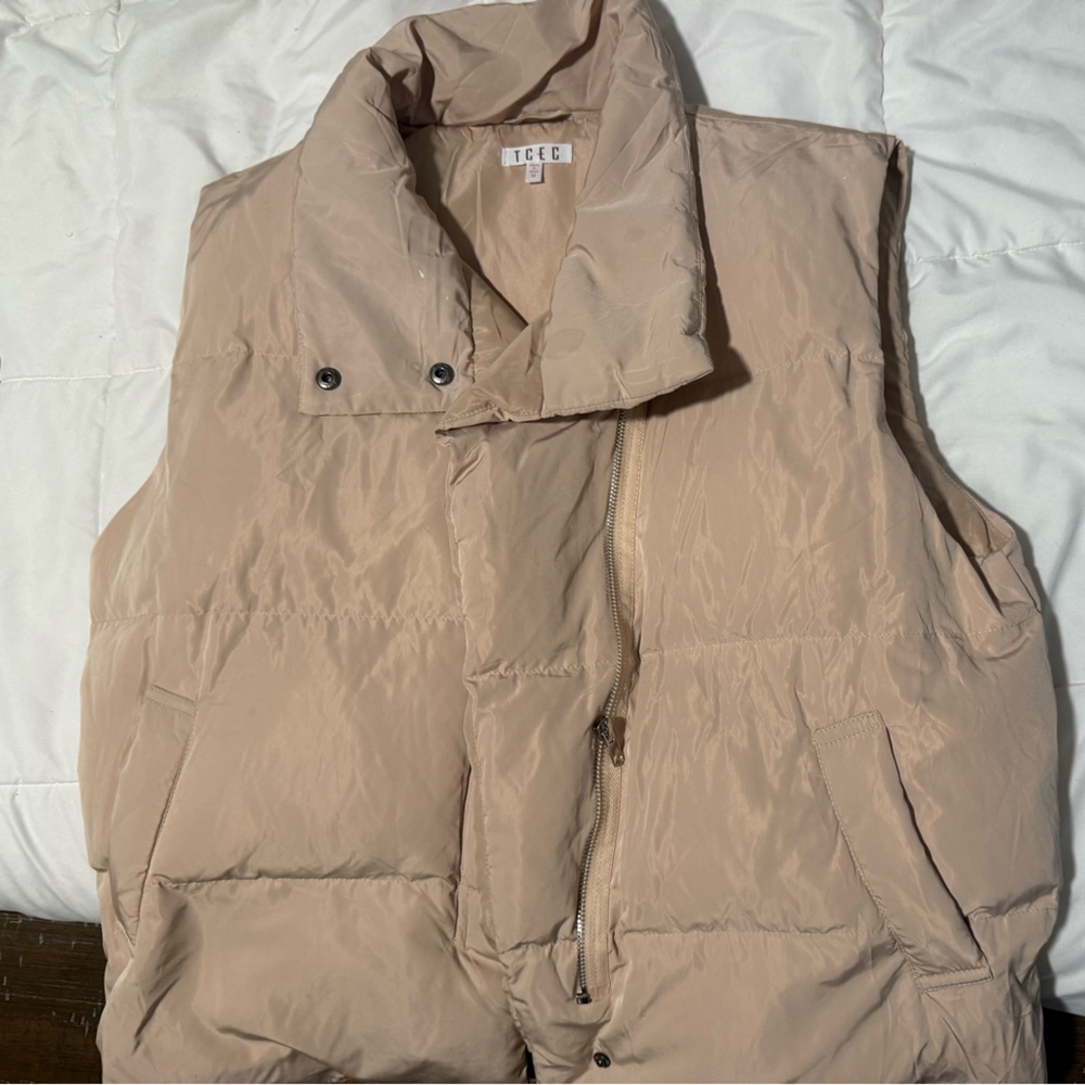 TCEC Light Tan Quilted Vest